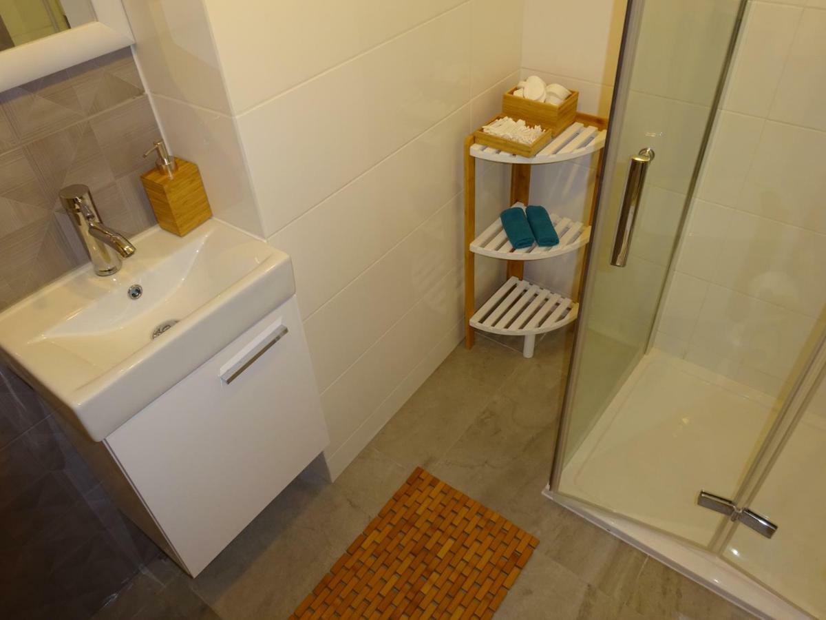Apartament Nikola Warsaw Luaran gambar