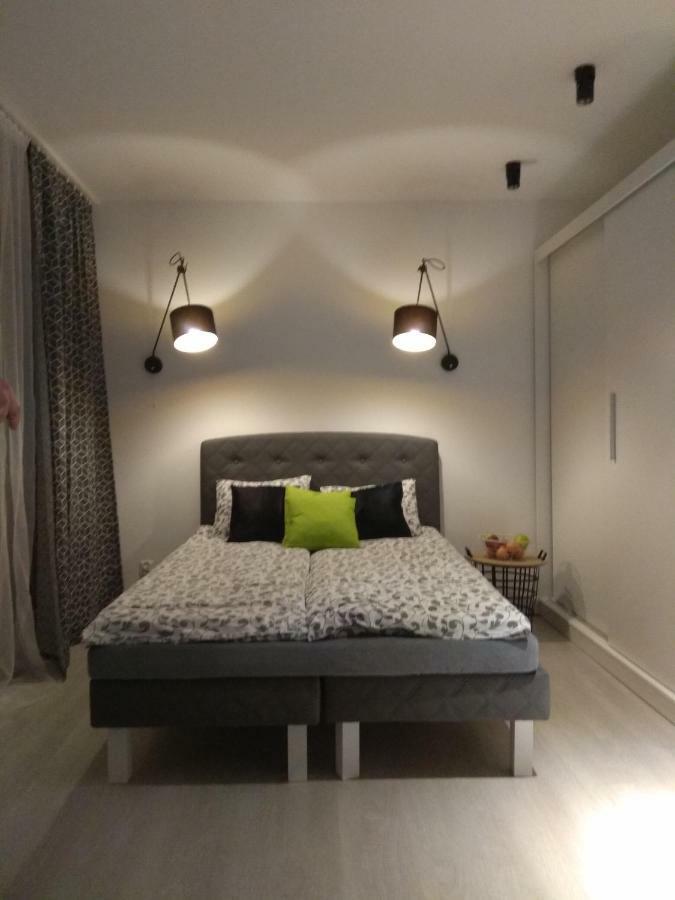 Apartament Nikola Warsaw Luaran gambar
