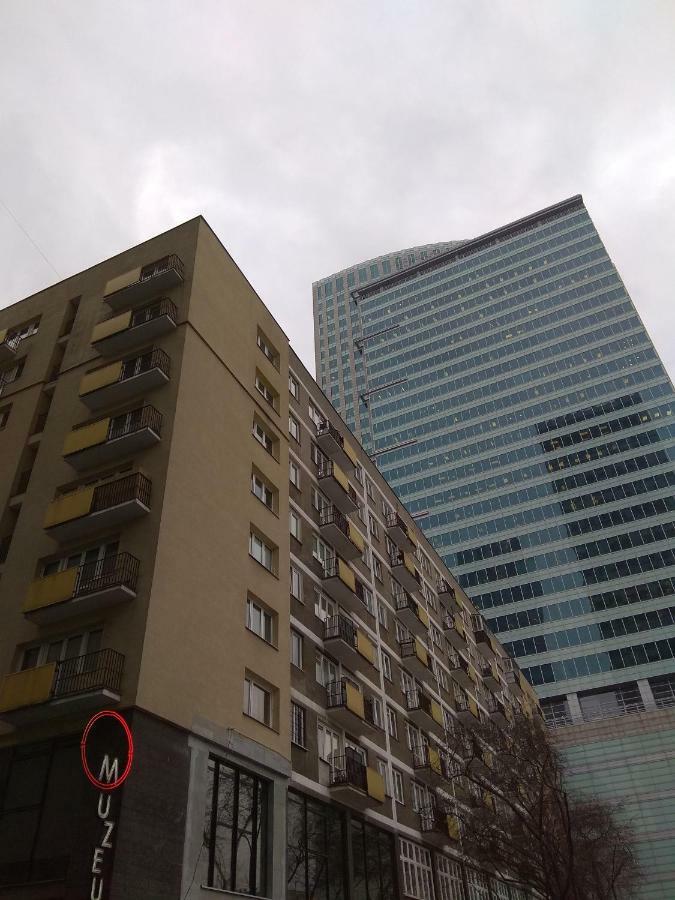 Apartament Nikola Warsaw Luaran gambar